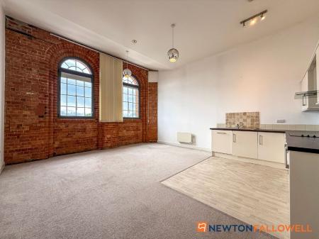 1 bedroom Flat for sale in The Tankard Building, Warwick Brewery, Newark