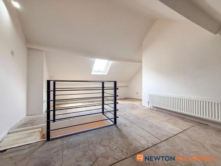 3 bedroom Terraced House for sale in Bowbridge Road, Newark, NG24