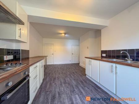3 bedroom Terraced House for sale in Bowbridge Road, Newark, NG24