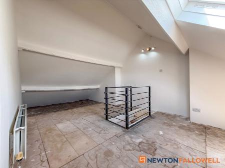 3 bedroom Terraced House for sale in Bowbridge Road, Newark, NG24