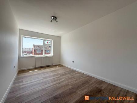 3 bedroom Semi-detached house for sale in Cranmer Road, Newark, NG24