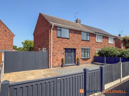 Cranmer Road, Newark, NG24