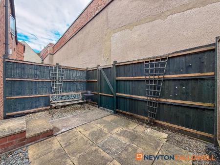2 bedroom Terraced House for sale in Stodman Mews, Newark, NG24