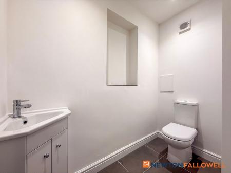 5 bedroom Detached house for sale in Mill Lane, Caunton, NG23
