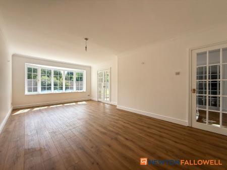 5 bedroom Detached house for sale in Mill Lane, Caunton, NG23
