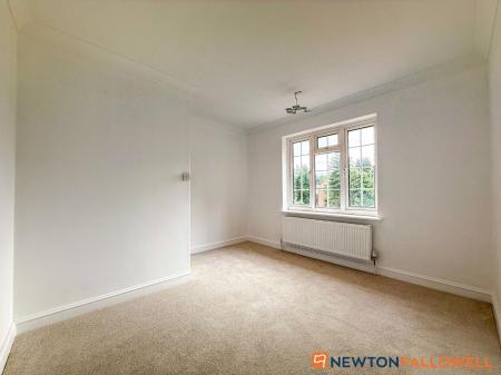 5 bedroom Detached house for sale in Mill Lane, Caunton, NG23