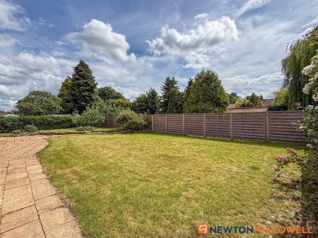 5 bedroom Detached house for sale in Mill Lane, Caunton, NG23