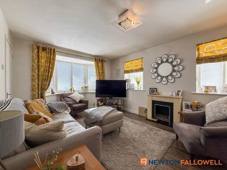 3 bedroom Detached house for sale in Rowan Way, Balderton, NG24