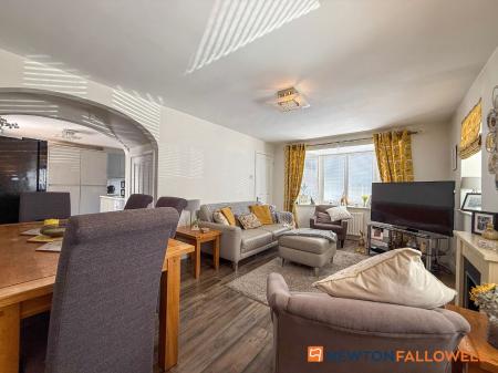 3 bedroom Detached house for sale in Rowan Way, Balderton, NG24