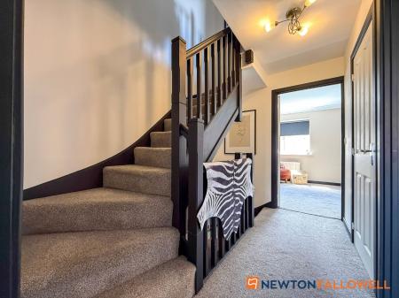 4 bedroom End of terrace house for sale in Lavender Way, Newark, NG24