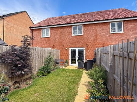 2 bedroom Terraced House for sale in Anderby Close, Fernwood, NG24