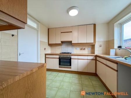 2 bedroom Flat for sale in Wolfit Avenue, Balderton, NG24