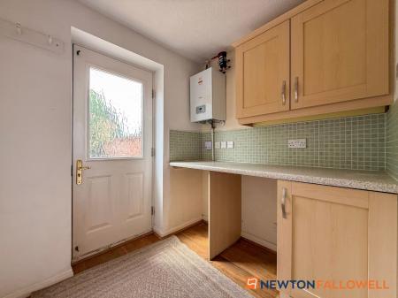 4 bedroom Semi-detached house for sale in Cameron Lane, Fernwood, NG24