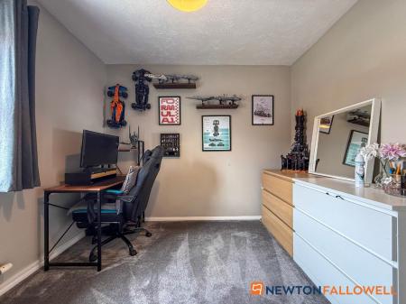 2 bedroom Flat for sale in Goldstraw Lane, Fernwood, NG24