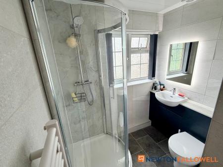 3 bedroom End of terrace house for sale in Barnby Gate, Newark, NG24