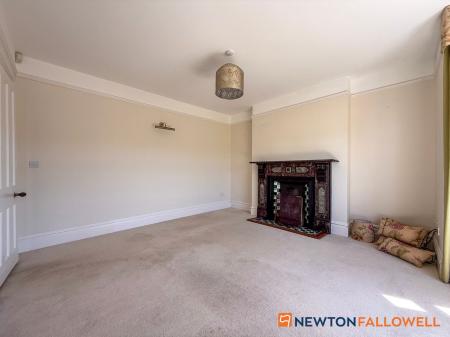 2 bedroom Semi-detached house for sale in Palmer Road, Sutton-On-Trent, NG23
