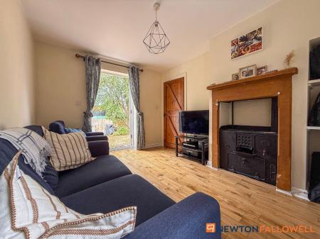 2 bedroom Detached house for sale in Winthorpe Road, Newark, NG24