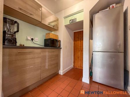 2 bedroom Detached house for sale in Winthorpe Road, Newark, NG24
