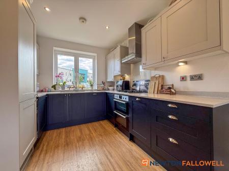 3 bedroom Town house for sale in Stadium Avenue, Newark, NG24