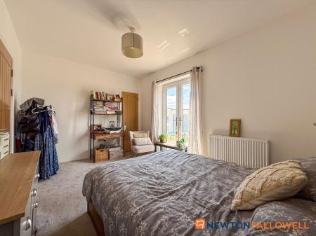 3 bedroom Town house for sale in Stadium Avenue, Newark, NG24