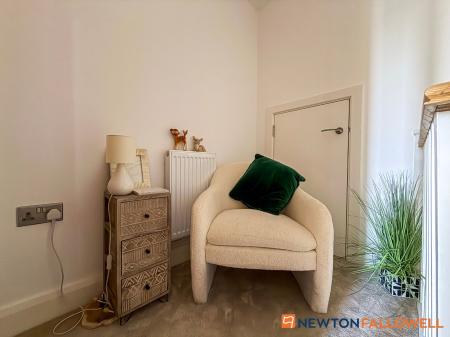3 bedroom Town house for sale in Stadium Avenue, Newark, NG24