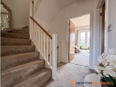 3 bedroom Town house for sale in Stadium Avenue, Newark, NG24