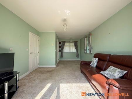 2 bedroom Detached bungalow for sale in Church Street, Long Bennington, NG23