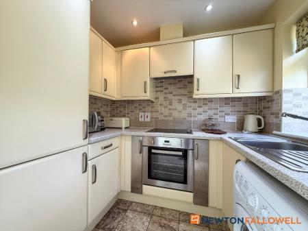2 bedroom Detached bungalow for sale in Church Street, Long Bennington, NG23