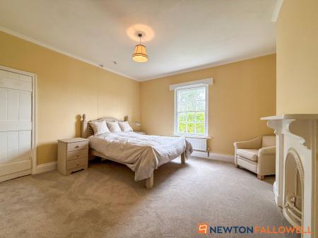 4 bedroom Detached house for sale in Main Street, Balderton, NG24