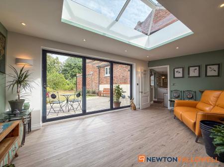 4 bedroom Detached house for sale in Main Street, Balderton, NG24