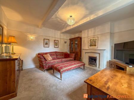 4 bedroom Detached house for sale in Main Street, Balderton, NG24
