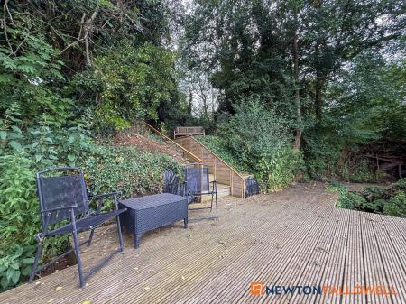 4 bedroom Detached house for sale in Main Street, Balderton, NG24