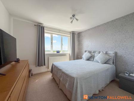 4 bedroom Detached house for sale in Ringrose Close, Newark, NG24