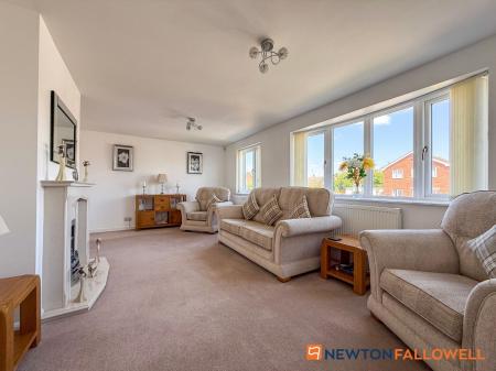 4 bedroom Detached house for sale in Ringrose Close, Newark, NG24