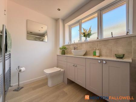 4 bedroom Detached house for sale in Ringrose Close, Newark, NG24