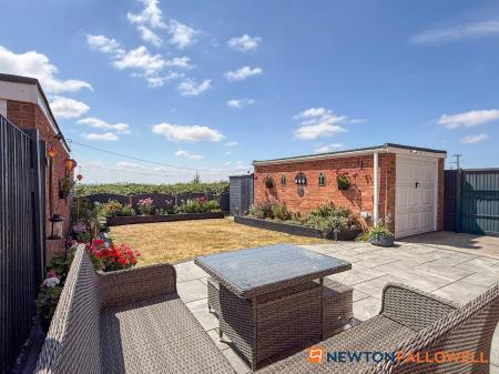 4 bedroom Detached house for sale in Ringrose Close, Newark, NG24