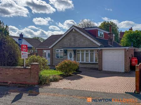 4 bedroom Bungalow for sale in Brewery Lane, Carlton-Le-Moorland, LN5