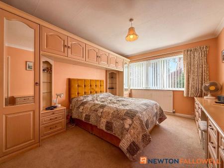 4 bedroom Bungalow for sale in Brewery Lane, Carlton-Le-Moorland, LN5