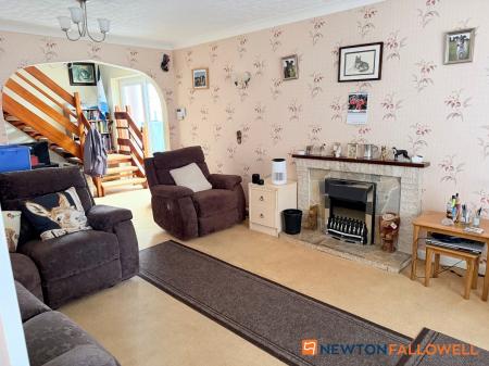 4 bedroom Bungalow for sale in Brewery Lane, Carlton-Le-Moorland, LN5