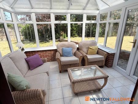 4 bedroom Detached house for sale in Trinity Close, Carlton-Le-Moorland, LN5