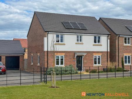 Anderby Close, Fernwood, NG24