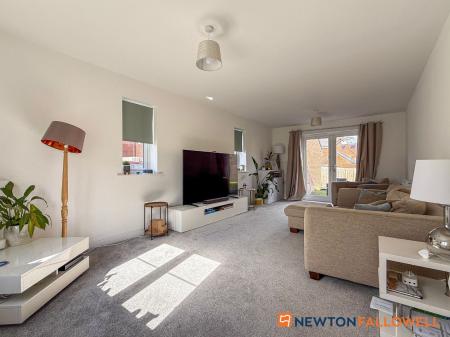 4 bedroom Detached house for sale in Anderby Close, Fernwood, NG24