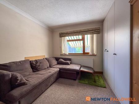 3 bedroom Detached bungalow for sale in Nelson Road, Balderton, NG24