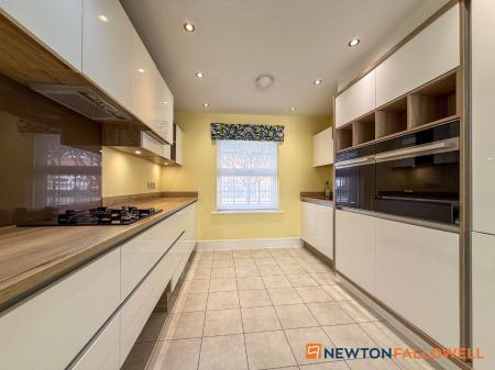 4 bedroom Semi-detached house for sale in Marleston Lane, Middlebeck, NG24