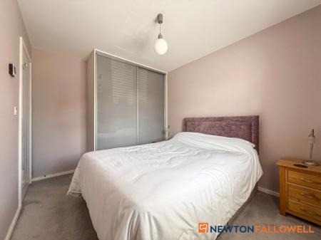 3 bedroom Semi-detached house for sale in Marigold Way, Newark, NG24