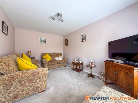 3 bedroom Semi-detached house for sale in Marigold Way, Newark, NG24