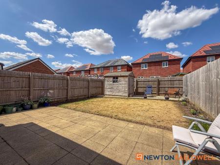 3 bedroom Semi-detached house for sale in Marigold Way, Newark, NG24