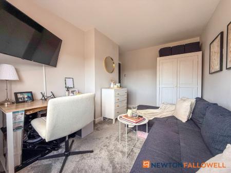 2 bedroom Semi-detached house for sale in Linton Close, Farndon, NG24