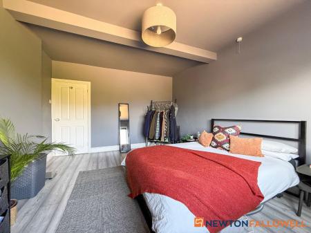 2 bedroom Semi-detached bungalow for sale in Fosse Road, Farndon, NG24