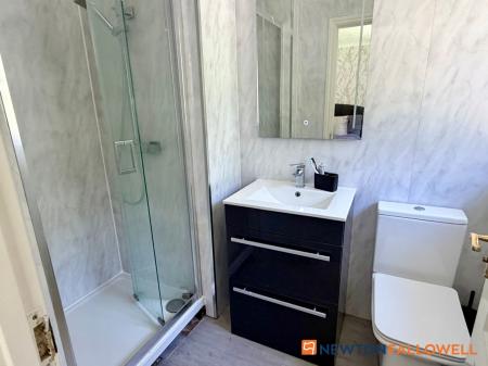 4 bedroom Detached house for sale in Bryans Close, Coddington, NG24